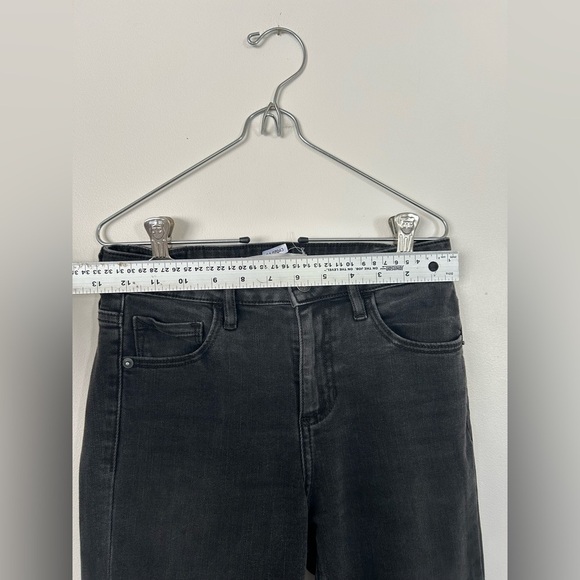 Hidden Black Cropped Distressed Jeans Size 25 - Picture 3 of 9